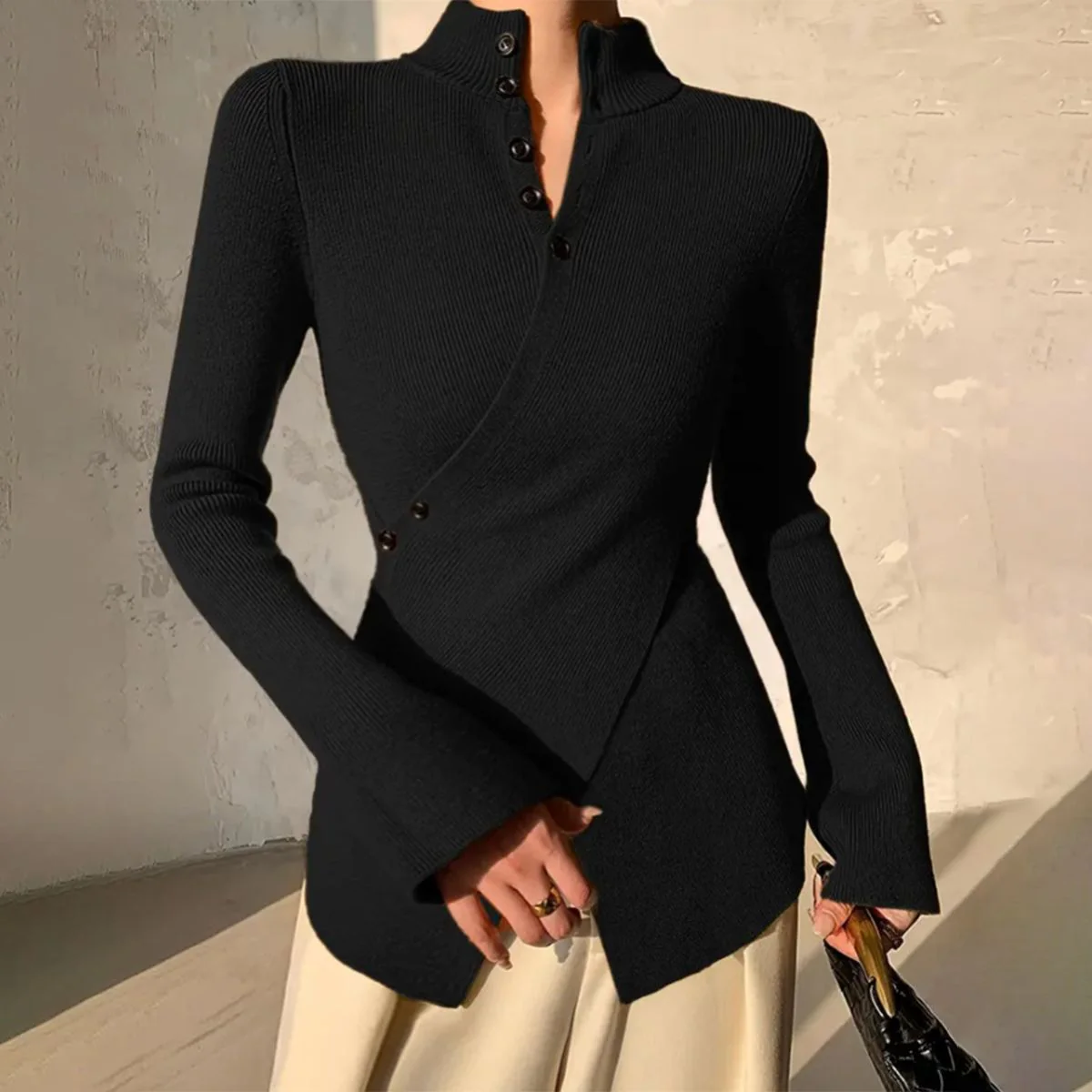 Floweary Modern Black Plain V-Neck Sweater