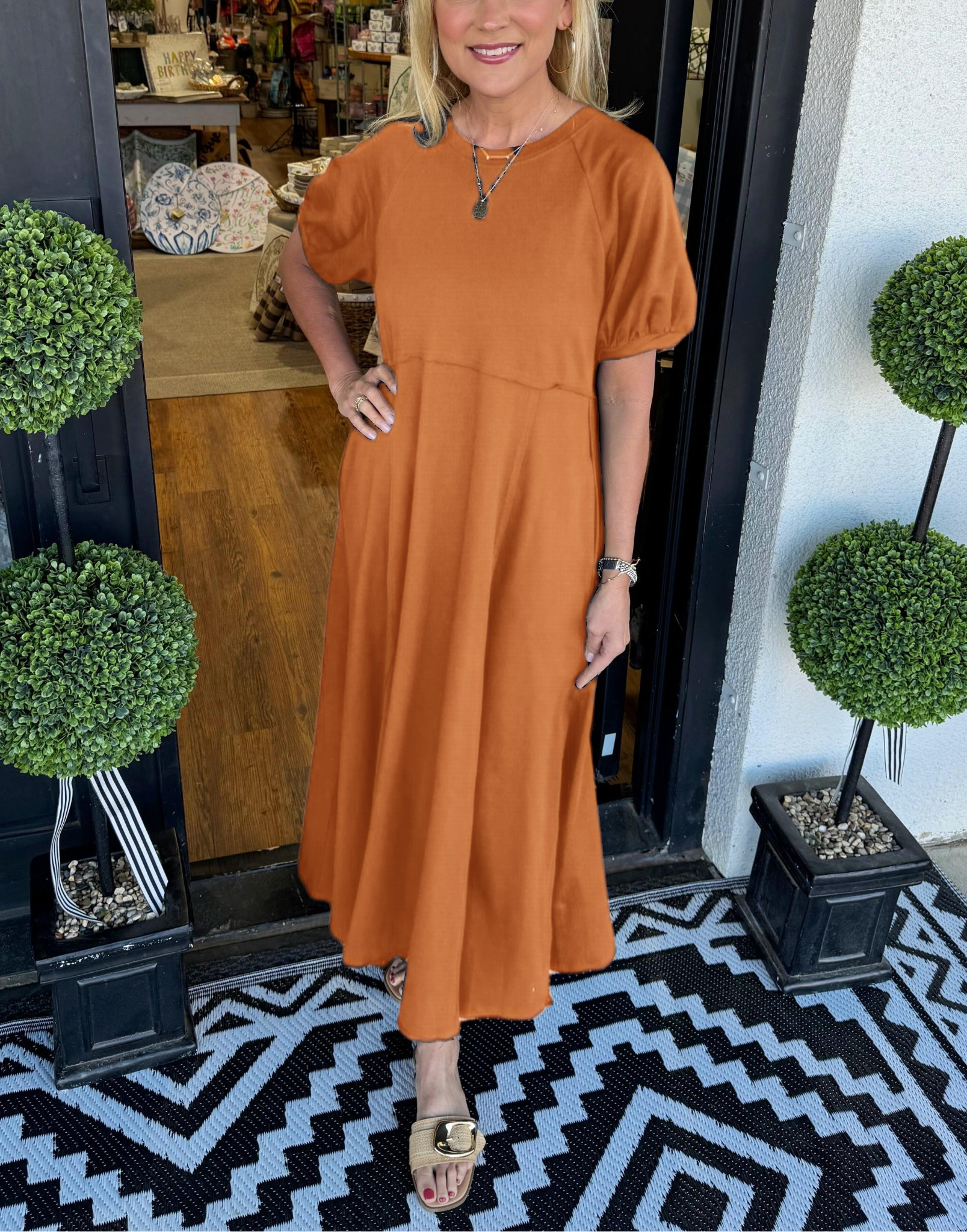 🔥Women's Solid Color Puff Sleeve Round Neck Long Dress（Buy 2 Free Shipping）