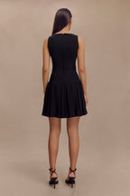 Sleeveless Pleated Mini Dress - Black