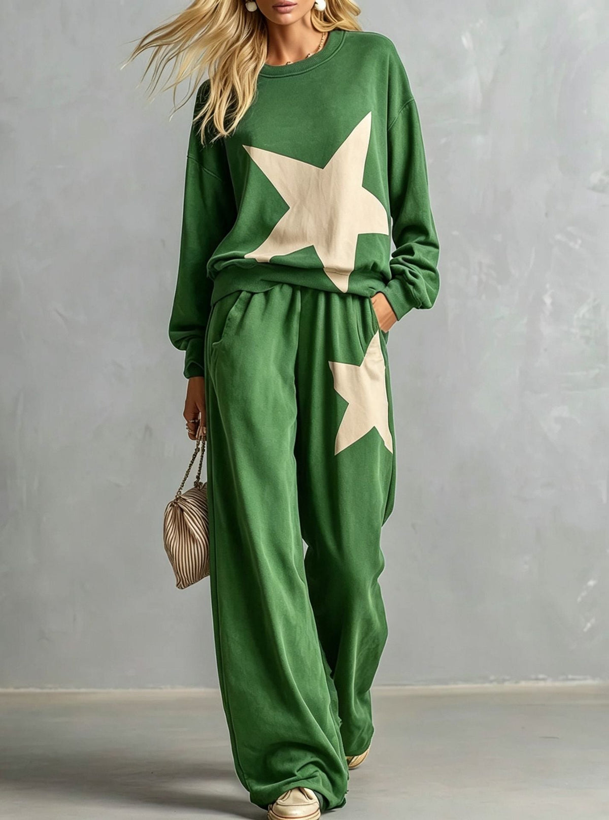 Casual Loose Fit Star Print Sweatshirt Set Ladies Travel Two Piece Tracksuit