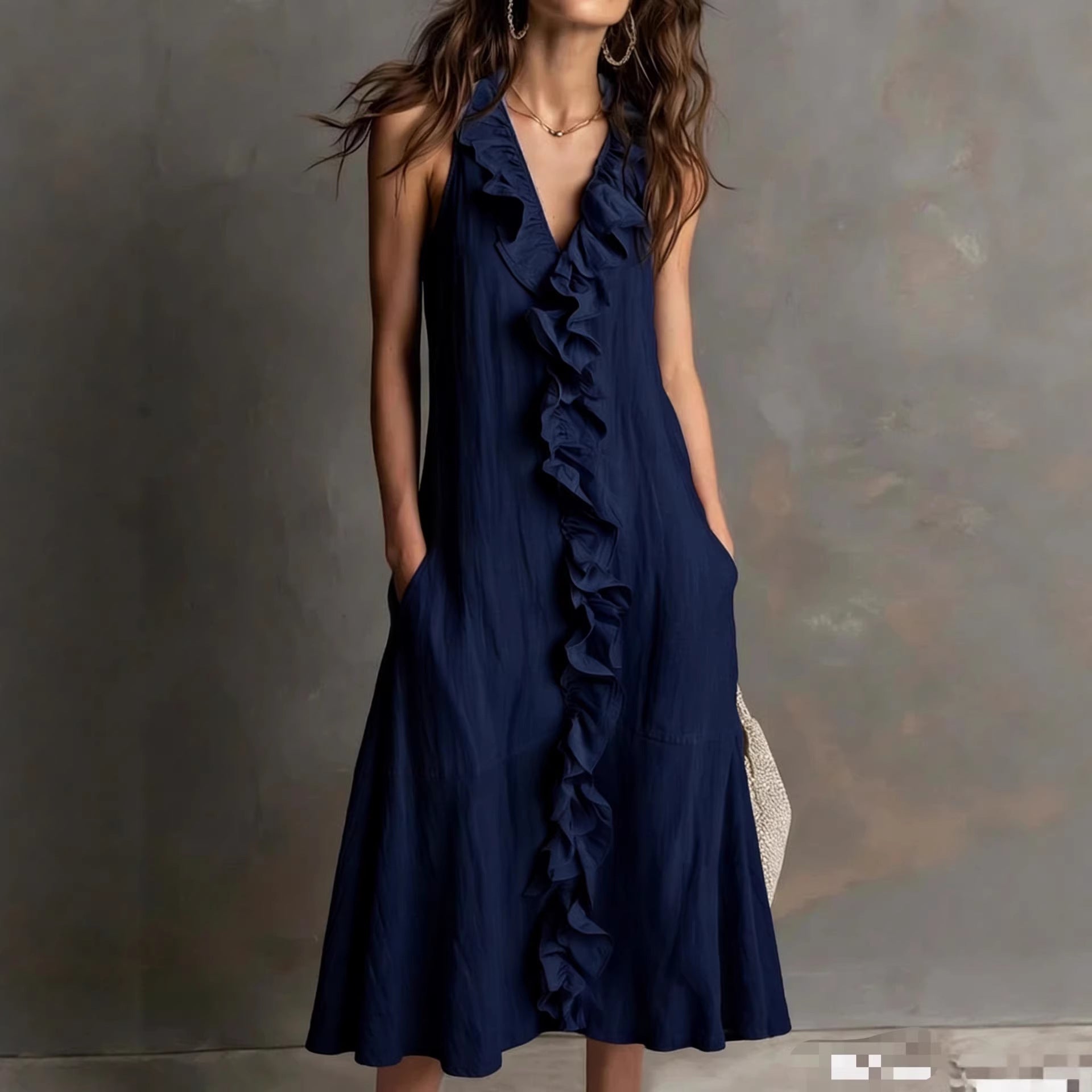 🌿 Ruffle V-Neck Sleeveless Midi Dress