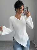Women's White Ribbed V Neck Flare Long Sleeve Asymmetric Hem Slim Knit Top