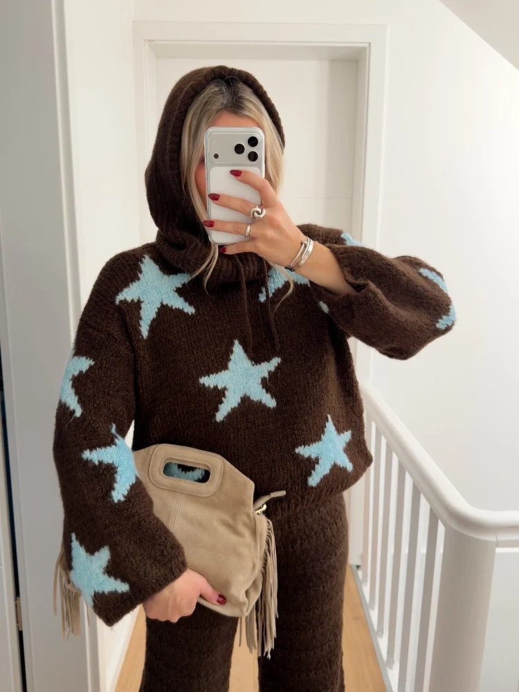 Women’s Oversized Chunky Knit Star Pattern Cowl Neck Pullover
