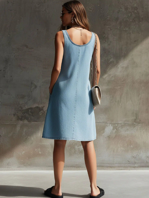 Effortless Chic Sleeveless Denim Shift Dress for Women
